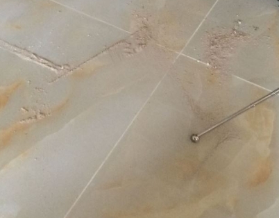 莱西瓷砖空鼓维修公司分享粘合剂选择不当在瓷砖铺贴过程中可能导致以下问题